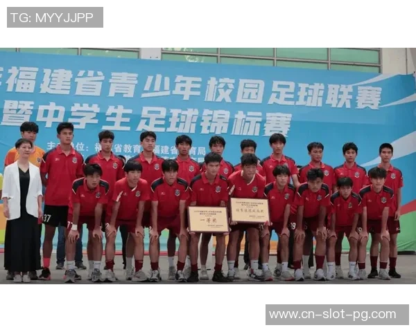 探索足球特色学校的成功经验与创新实践方法